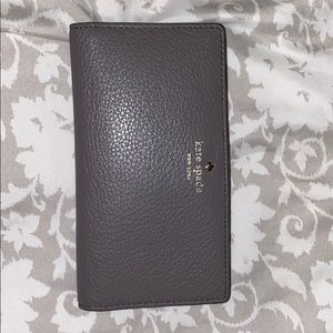 Kate Spade gray wallet